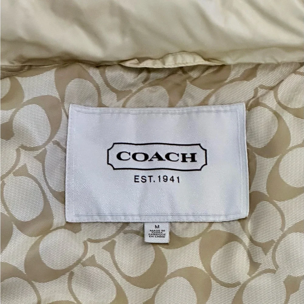 Coach Women’s Down Hooded Puffer Vest, Off White, Size Medium